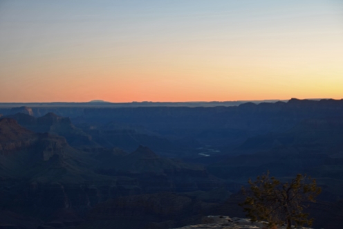 Sunrise_day_2_grand_canyon_grand_view_trail_viewpoint2